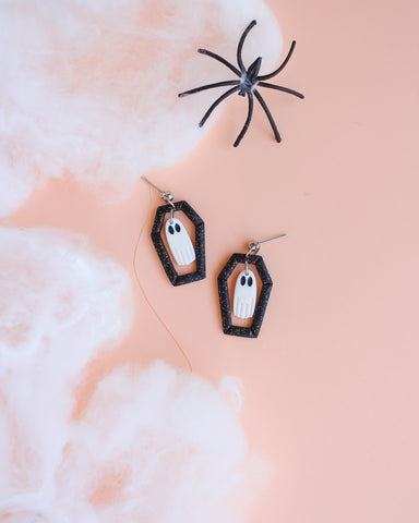 Brincos Coffin Ghost