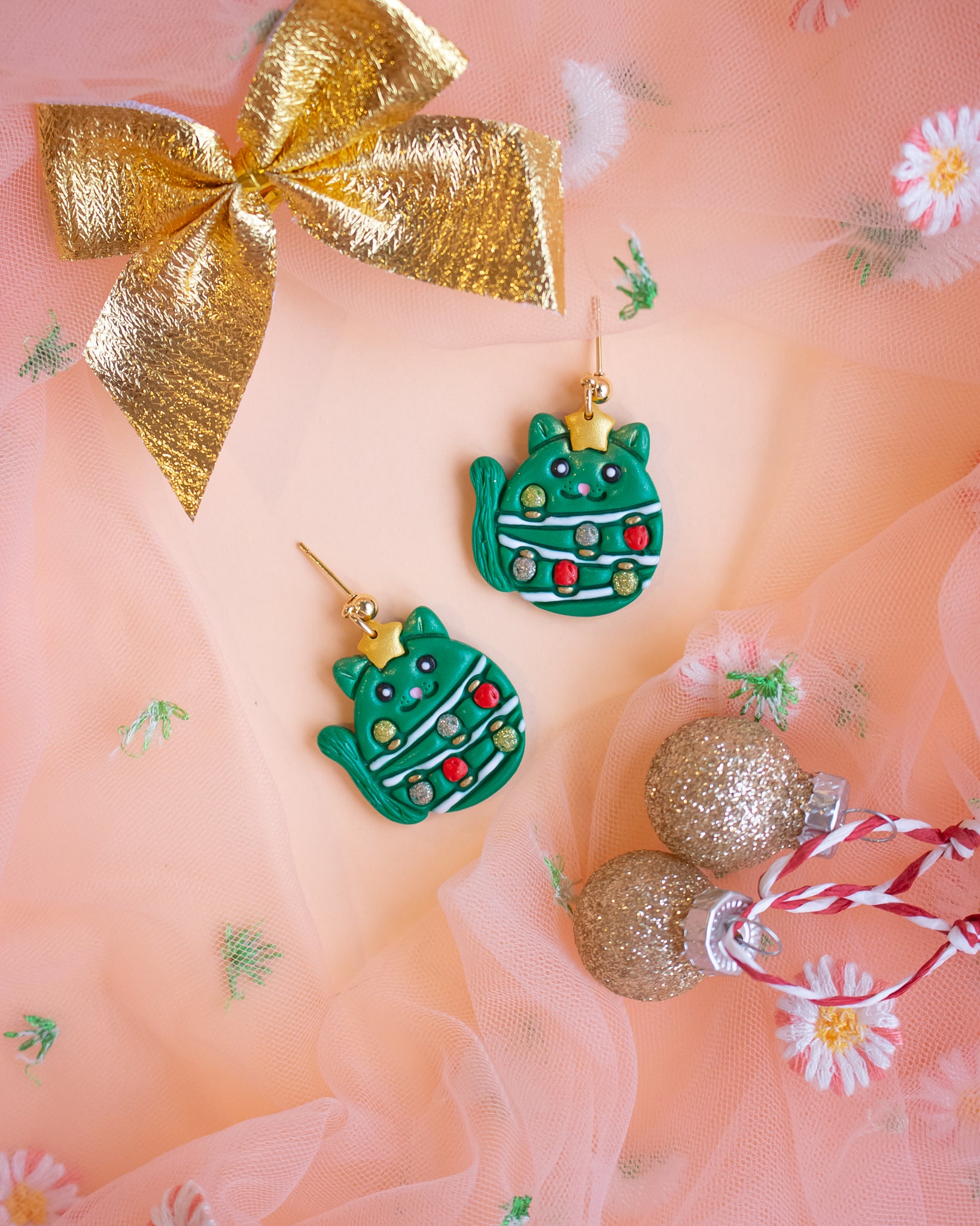 Brincos Purrfect tree