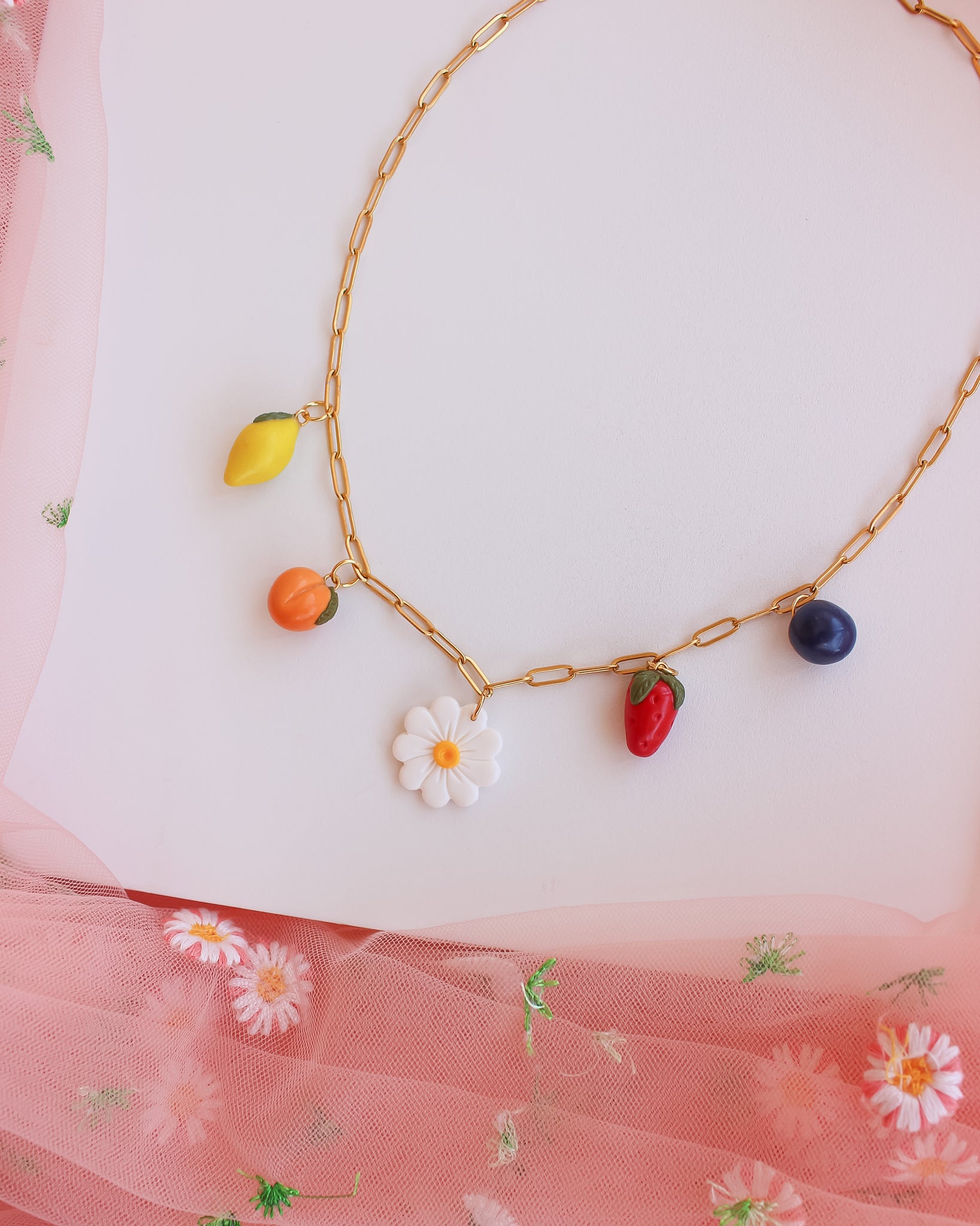 Colar Frutas