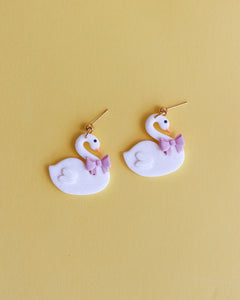 Brincos Cisne