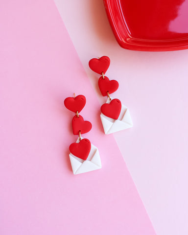 Brincos Love Letters